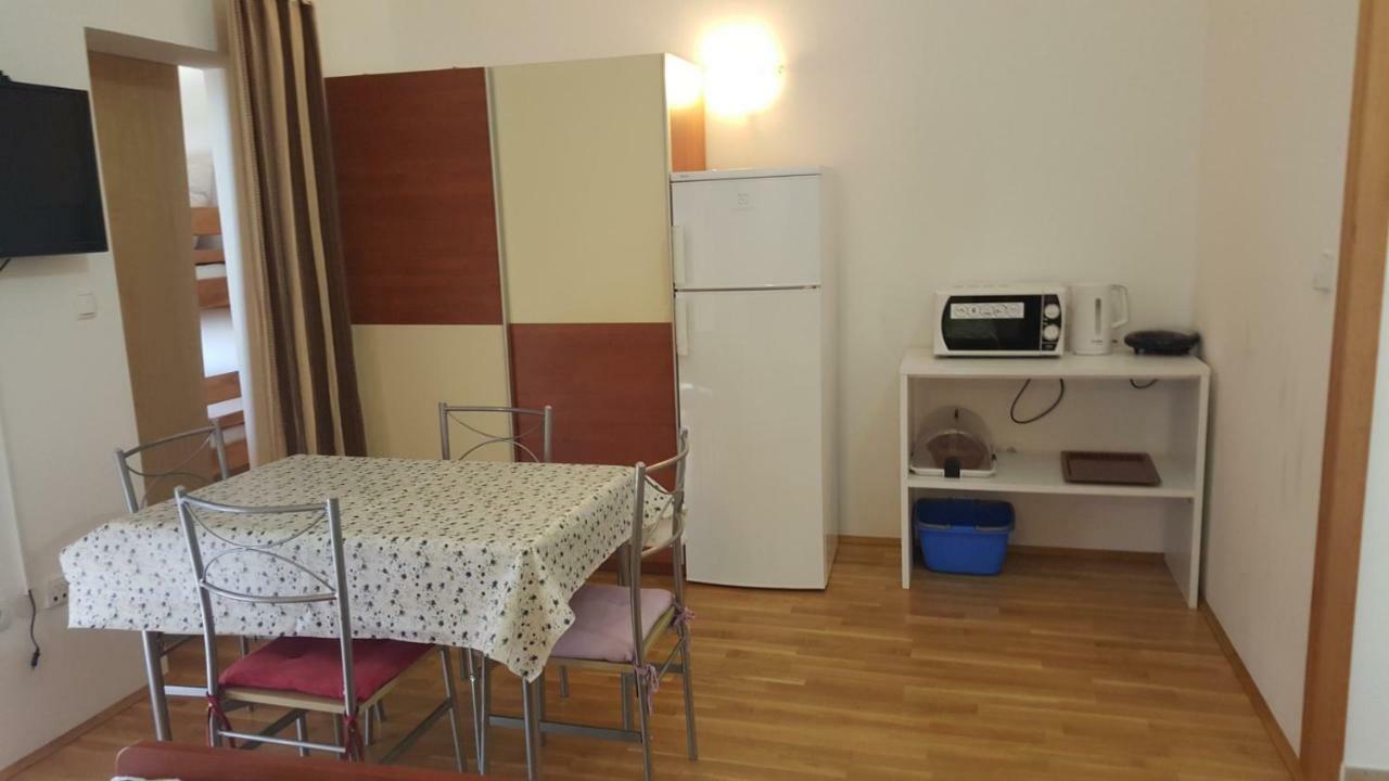 Apartmani Vesna Pinezići Εξωτερικό φωτογραφία
