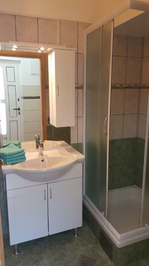 Apartmani Vesna Pinezići Εξωτερικό φωτογραφία